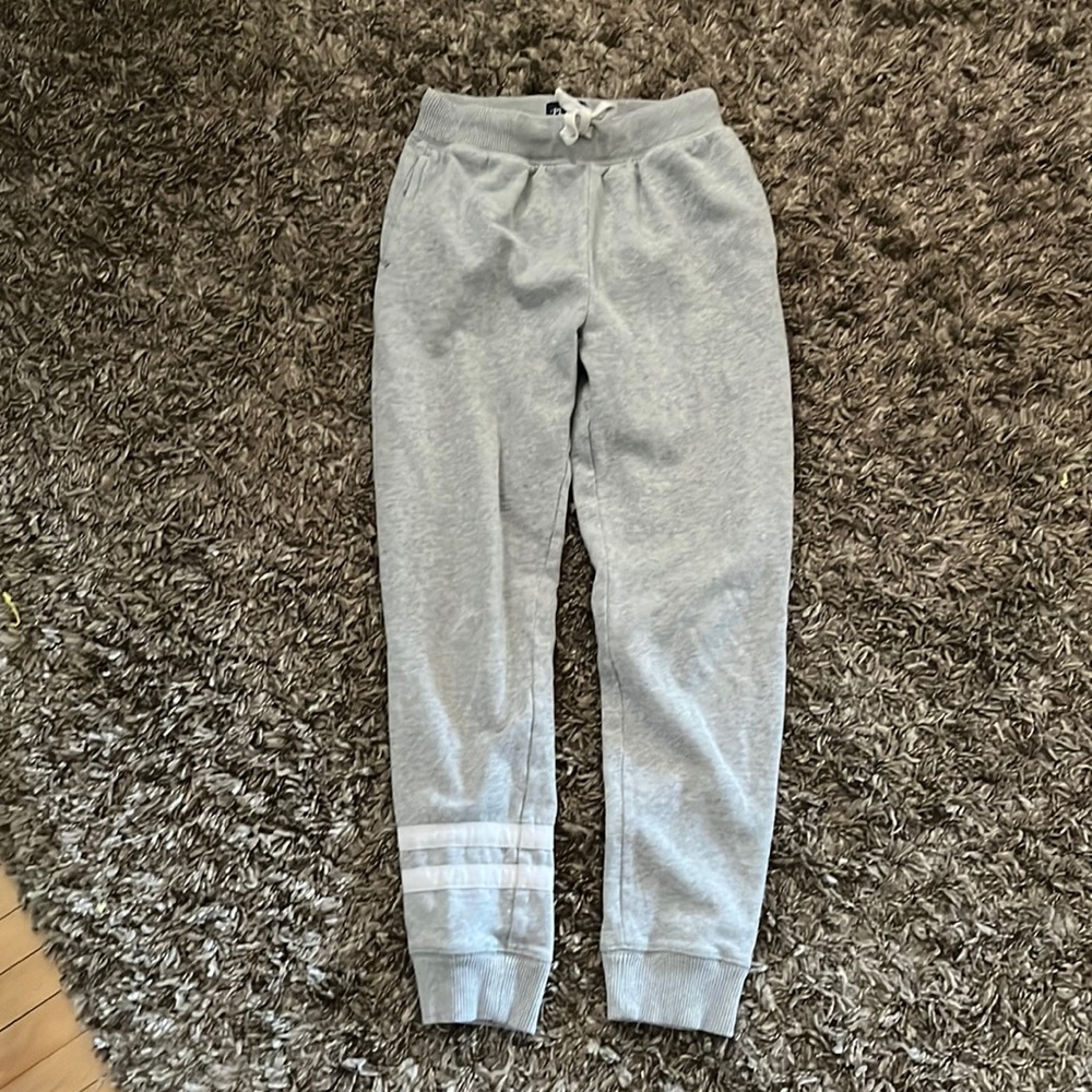 Children’s Place Grey Sweatpant, Size 10/12, good used condition